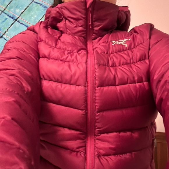 Arcteryx woman coat in great condition size s/p - Picture 5 of 11